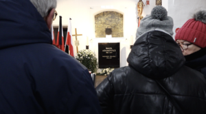  "Poważne rekolekcje w sercach ludzi". Polacy z całego kraju nadal oddają hołd prezydentowi Gdańska