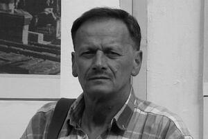  Adam Haras (1940-2018)