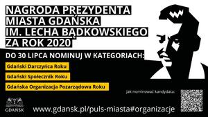 Baner graficzny przedstawiający wizerunek Lecha Bądkowskiego (po prawej) oraz podstawowe informacje tekstowe o zasadach zgłaszania kandydatów do nagrody. Baner utrzymany jest w czarno-białej kolorystyce