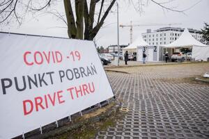  W Gdańsku 21 stacjonarnych punktów testowych na Covid-19, także z dojazdem do pacjenta