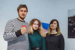  “Wygonimy wroga z naszej ziemi” - artyści z SAVCHENKO GALLERY walczą o wolną Ukrainę