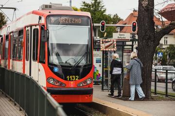  Będzie ponad 80 nowych tablic informacyjnych na przystankach tramwajowych i autobusowych 