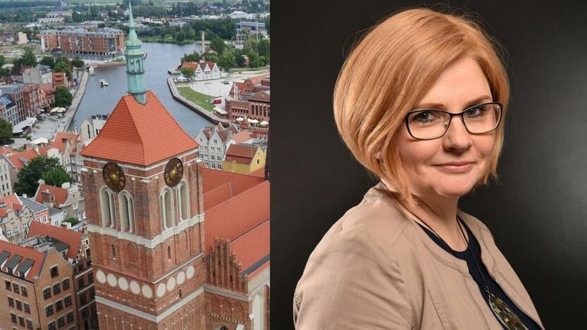 kadr przedzielony na pół - po jednej stronie panorama historycznej części Gdańska, po drugiej kobieta w okularach z krótkimi rudymi włosami pozuje do zdjęcia z półprofilu