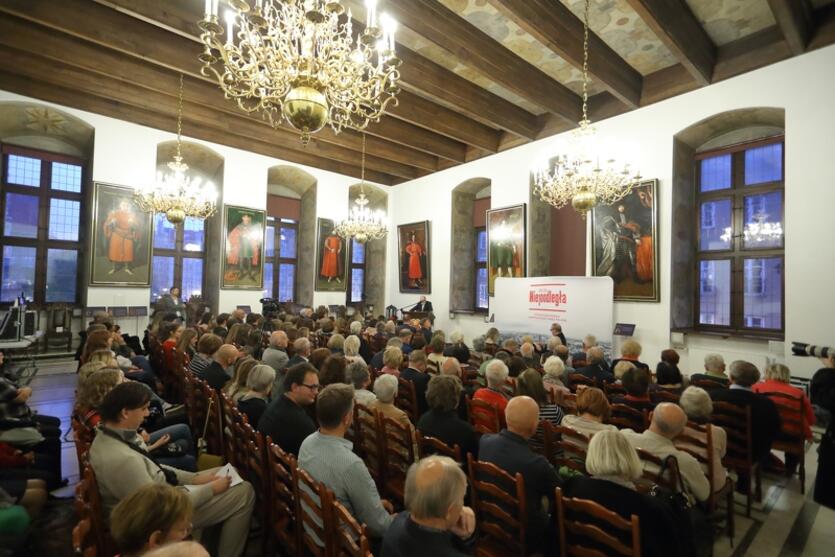 Gdańskie Debaty Obywatelskie odbywają się w Wielkiej Sali Wety w Ratuszu Głównego Miasta Gdańska