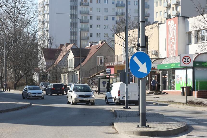  Wrócił ruch dwukierunkowy na ulicy Słowackiego, wjazd już także od ul. Chrzanowskiego