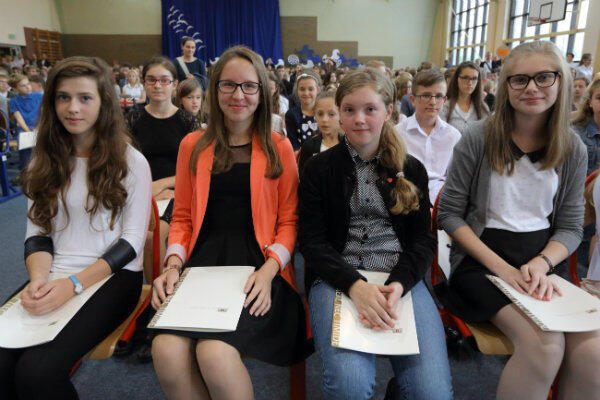 Stypendia prezydenta miasta Gdańska odebrali uczniowie i absolwenci podstawówek, gimnazjów i liceów.
