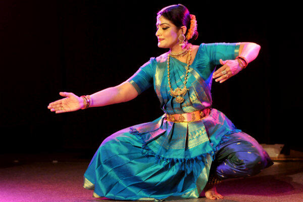 Geeta Chandran, tancerka klasycznego tańca indyjskiego, podczas pokazów na Politechnice Gdańskiej.
