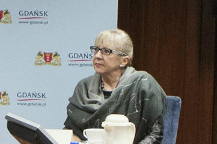 Ludwika Sikorska w czasie posiedzenia Rady ds. Seniorów przy Prezydencie Miasta Gdańska. Środa, 16 grudnia 2015 r.
