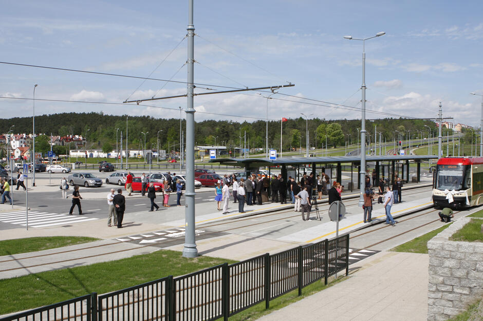 Maj 2012 r. Otwarcie linii tramwajowej Chełm-Łostowice, pierwszej od wielu lat tego typu inwestycji w gdańską komunikację miejską.
