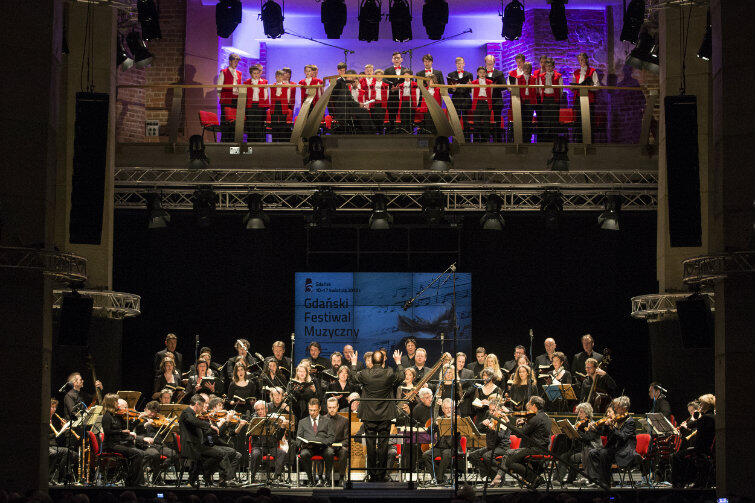 Ubiegłoroczna edycja Gdańskiego Festiwalu Muzycznego miała inaugurację w Centrum św. Jana. Na pierwszy ogień poszedł J.S. Bach i jego Pasja według św. Mateusza 
