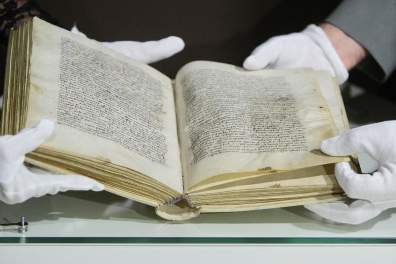 Dagome Iudex - najstarszy dokument, który potwierdza rodowód polskiego państwa.
