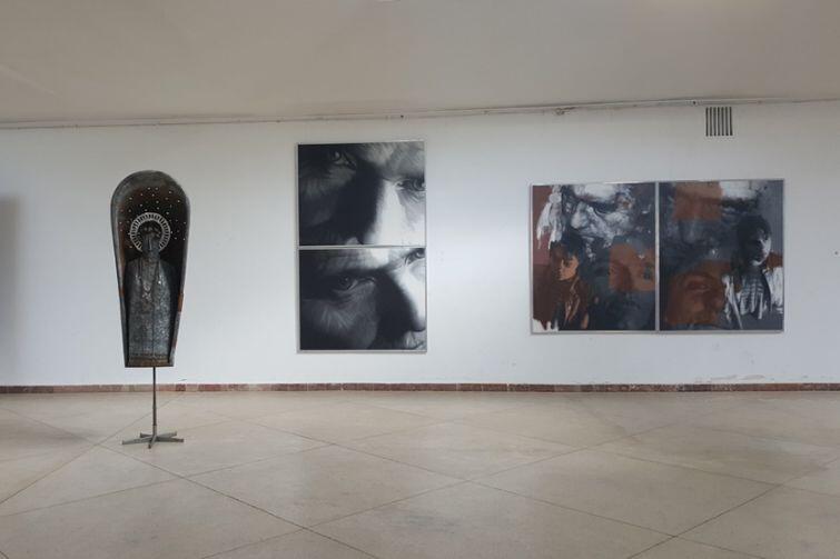 Rzeźby, rysunki i obrazy... Łącznie 50 prac artystów związanych z Gdańskiem można podziwiać na wystawie.