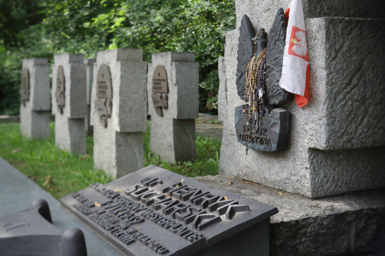 Westerplatte: miejsce święte dla Polaków. Nie można go kojarzyć z językiem rynsztoka. 