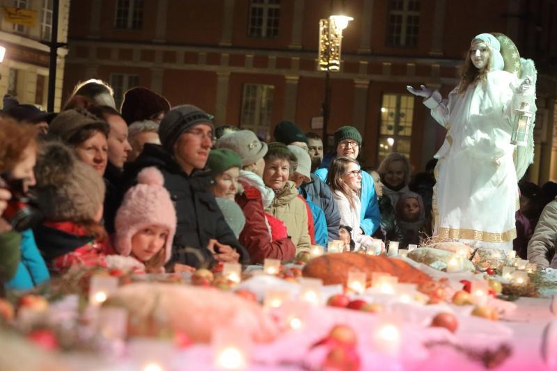 Tradycyjna coroczna Wigilia gdańszczan na Długim Targu