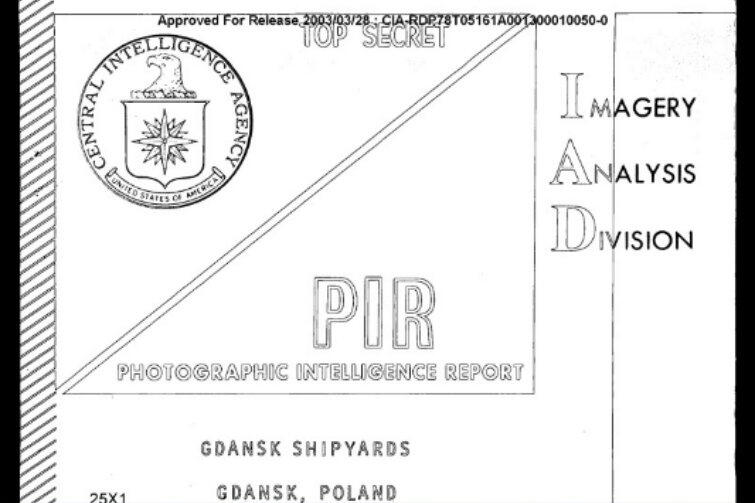 Strona tytułowa teczki CIA z raportami ze Stoczni Gdańskiej im. Lenina