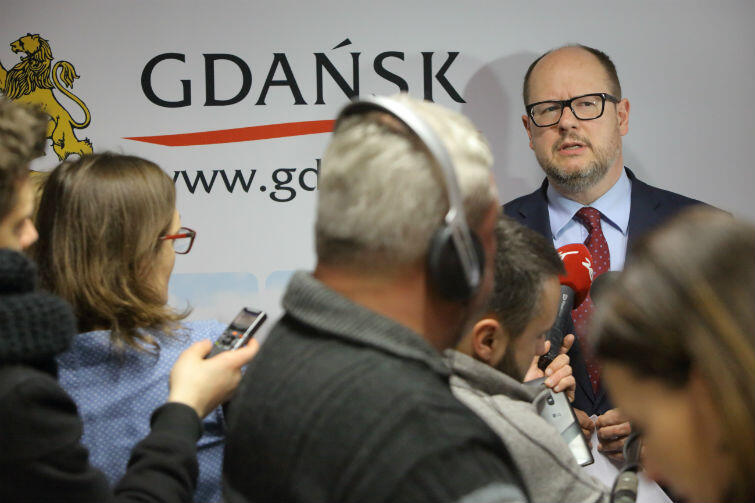 Paweł Adamowicz zwołał we wtorek, 31 stycznia, specjalną konferencję prasową dotyczącą MIIWŚ