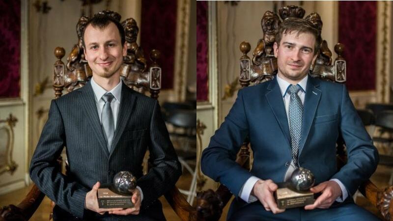 Laureaci tegorocznej nagrody Uphagena. Od lewej: Wacław Kulczykowski - archeolog i Adrian Bekasiewicz - informatyk 