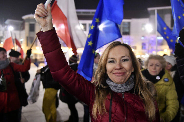 Czwartek, 9 marca 2017 r., Plac Przyjaciół Sopotu - radość z ponownego wyboru Donalda Tuska na prezydenta Rady Europejskiej