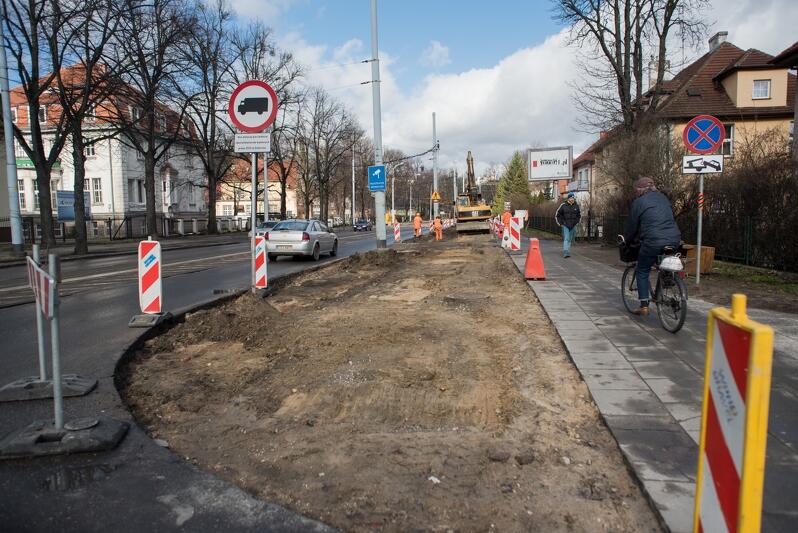 Remont fragmentu drogi rowerowej wzdłuż ul. Hallera w Gdańsku potrwa do końca kwietnia