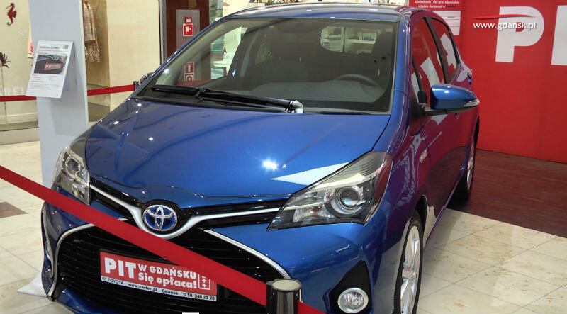 Toyota Yaris - nagroda główna w loterii 'PIT w Gdańsku. Się opłaca'