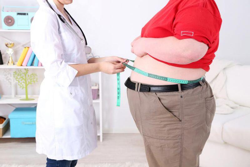 Leczenie otyłości to nie tylko operacje chirurgiczne, ale też współpraca diabetologa, psychodietetyka, specjalistów chorób metabolicznych, chirurgów plastycznych