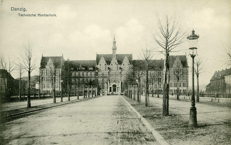 Gmach Główny Politechniki Gdańskiej i młode drzewa prowadzącej do niego alei ok. 1904 r.