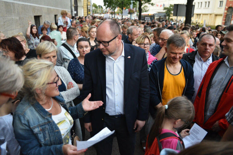 Na manifestacji pojawił się m.in. prezydent Gdańska Paweł Adamowicz