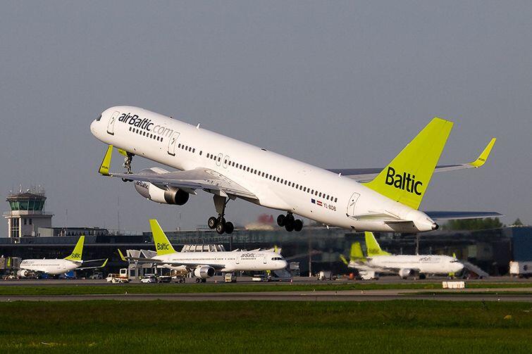 Linie lotnicze Air Baltic zapowiedziały uruchomienie pięciu nowych kierunków lotów z Rygi do Lizbony, Malagi, Splitu, Bordeaux i Gdańska