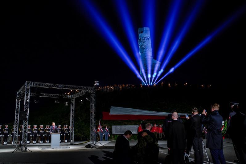Uroczystości pod Pomnikiem Obrońców Wybrzeża na Westerplatte w 2016 r.