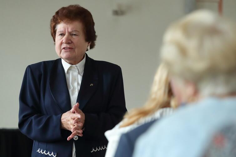 Przewodnicząca Prezydium Delegatury Pomorskiej Obywatelskiego Parlamentu Seniorów Barbara Badowska-Średniawa mówi: my, seniorzy, chcemy być zauważeni