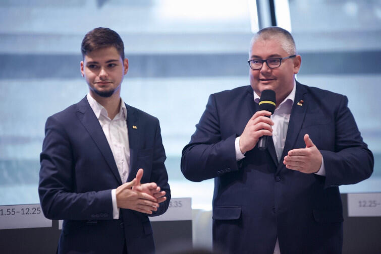 Debatę o samorządzie uczniowskim wspierali także Michał Wlazło z Młodzieżowej Rady Miasta oraz wiceprezydent Gdańska Piotr Kowalczuk