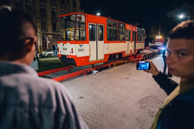 Tramwaj, który od września 2015 r. stoi jako atrakcja turystyczna zrewitalizowanej ul. Łąkowej