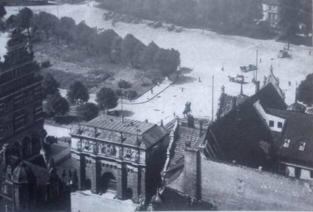 Widok na Targ Sienny i początek Promenady nad kanałem Raduni, ok, 1910