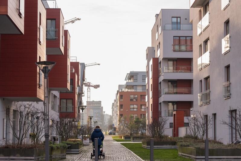 W Gdańsku poprawa warunków mieszkaniowych w ostatnich latach jest niemal wyłącznie efektem boomu inwestycyjno-deweloperskiego. Nz. osiedle Garnizon, jedna z wizytówek nowego Gdańska