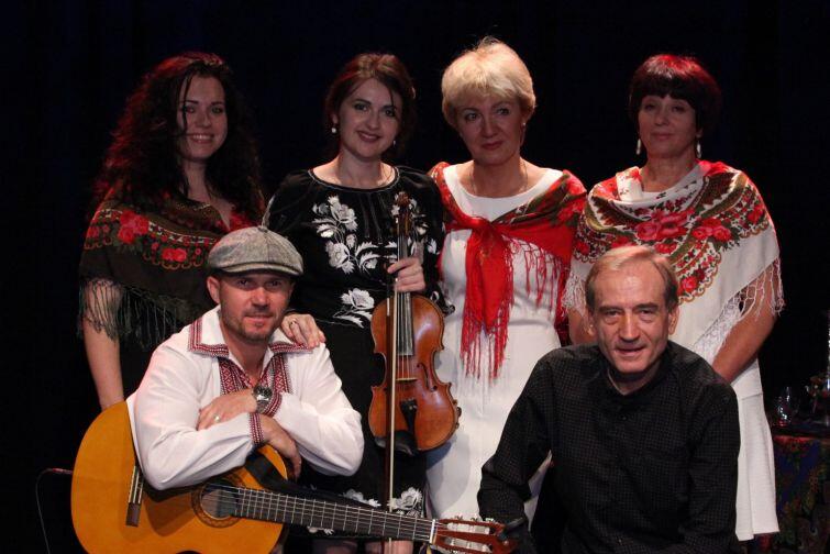 Występ zespołu Słowiańska Dusza to jedna z wielu koncertowych atrakcji karnawałowych Oliwskiego Ratusza Kultury