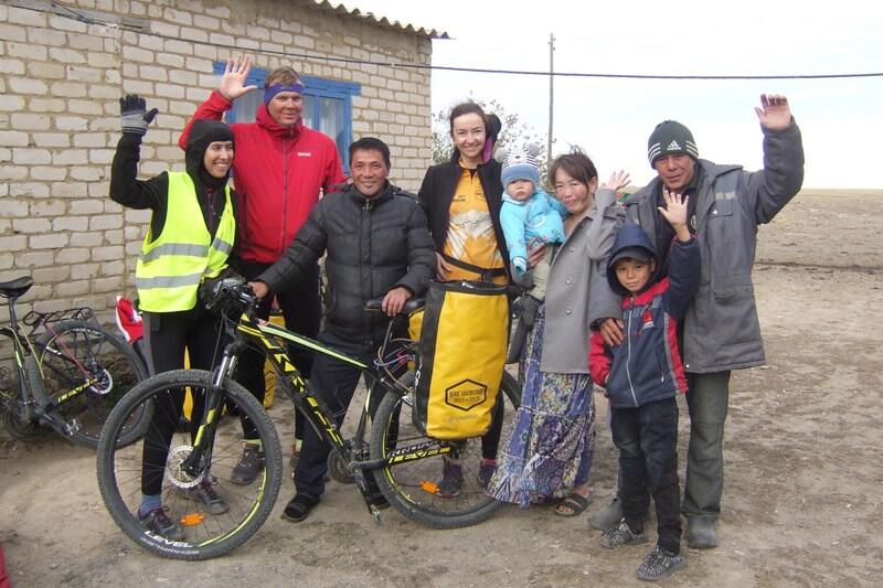 Gościna w wiosce Mir w Kazachstanie