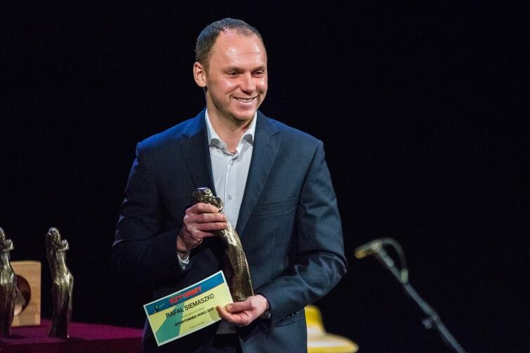 Napastnik Arki Gdynia Rafał Siemaszko został uznany Sportowcem Roku