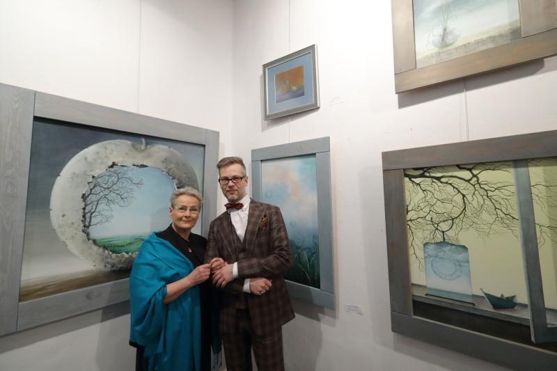 Anna Karpińska-Dehnel i Jacek Dehnel - bohaterowie rodzinnej wystawy w Galerii Związku Polskich Artystów Plastyków w Gdańsku