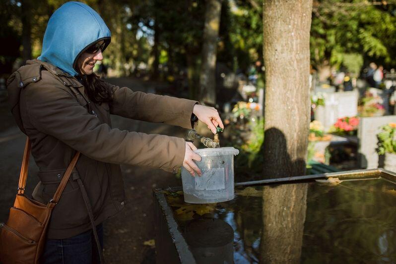 Od piątku 6 kwietnia 2018 roku na gdańskich cmentarzach działają letnie wodociągi 