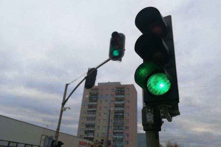 Koszt programu modernizacji sygnalizatorów świetlnych wynosi ponad 400 tys. zł.