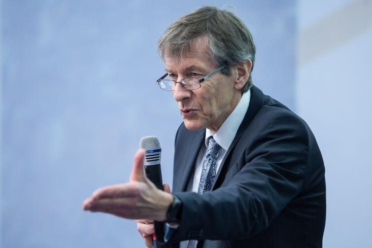 Prof. Marek Żukowski, kierownik Międzynarodowego Centrum Teorii Technologii Kwantowych na UG