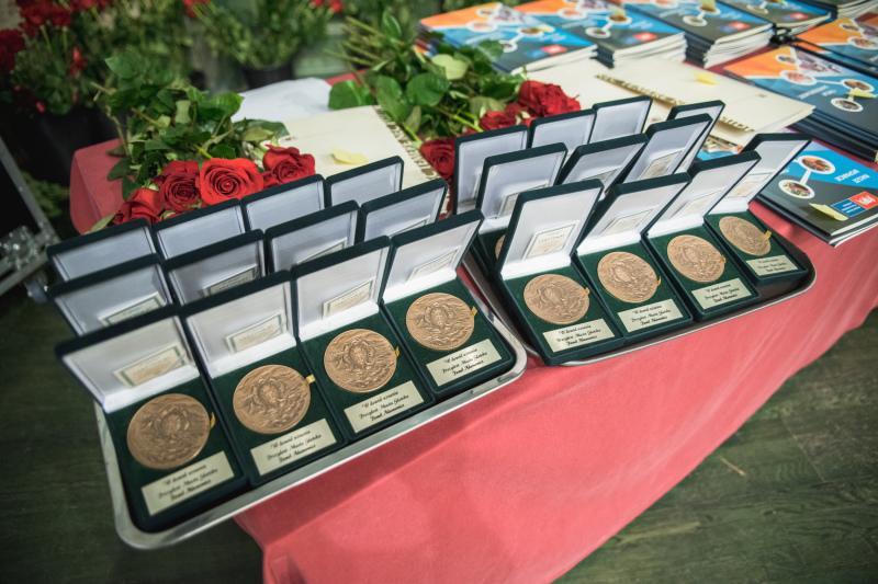 Medale za pracę i poświęcenie dla gdańskich pracowników socjalnych