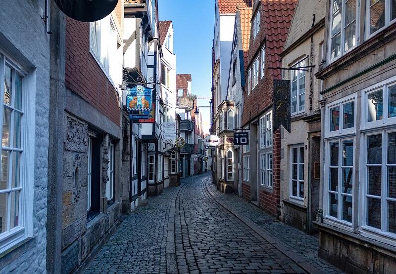 Dzielnica Schnoor w Bremie to jeden z obowiązkowych punktów wizyty w tym partnerskim mieście Gdańska