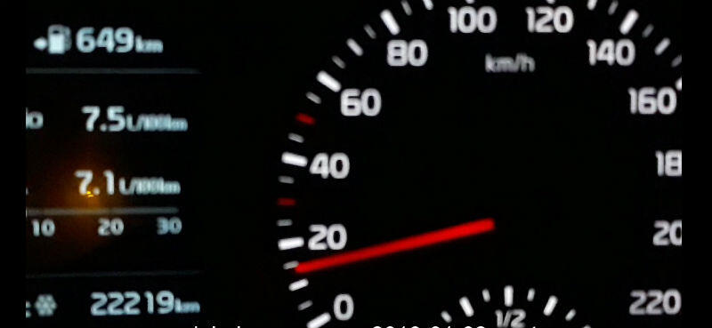 Samochody jechaly z prędkością poniżej 20 km/godz