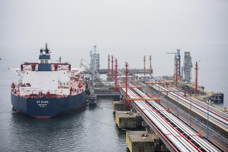2018 rok był dobry dla Portu Gdańsk, liczba przeaunków wzrosła o 20 proc. 