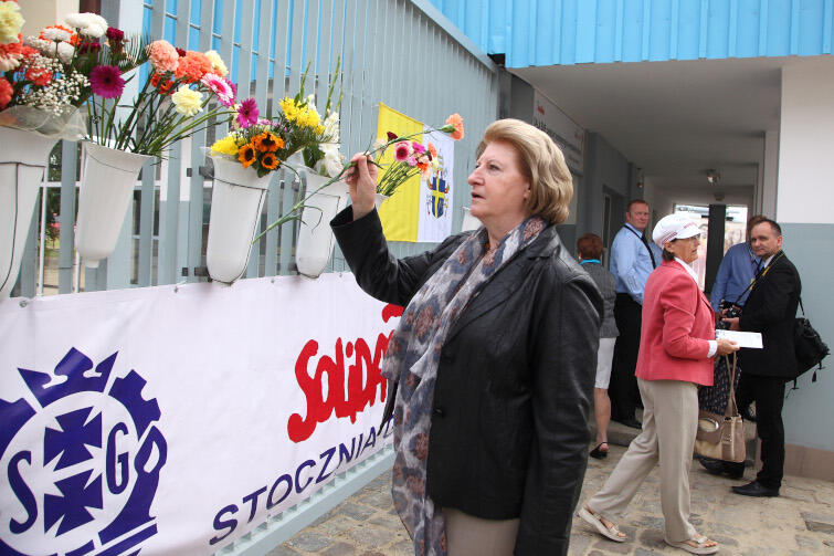 Hanna Suchocka podczas uroczystego otwarcia Europejskiego Centrum Solidarności w Gdańsku, 30 sierpnia 2014 r.