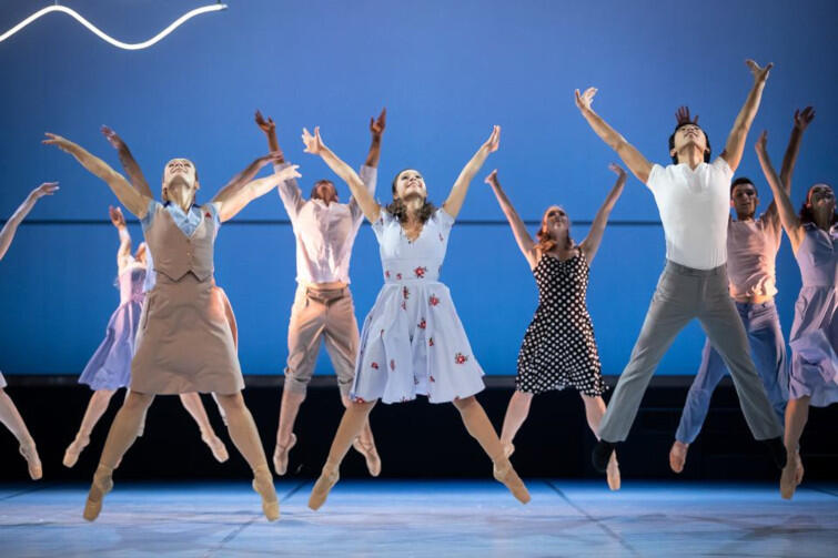 Giselle w Operze Bałtyckiej to piękne widowisko baletowe, które zachwyca prostotą i niewymuszonym wdziękiem
