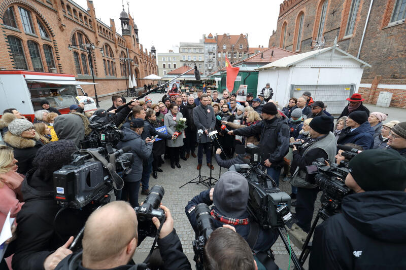 Podsumowanie kampanii odbyło się w tym samym miejscu, w którym podsumowania swojej jesiennej kampanii zrobił śp. Paweł Adamowicz