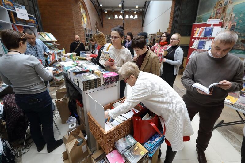 Pierwszą edycję Gdańskich Targów Książki odwiedziło ponad 13 tysięcy osób. Jak będzie w tym roku?