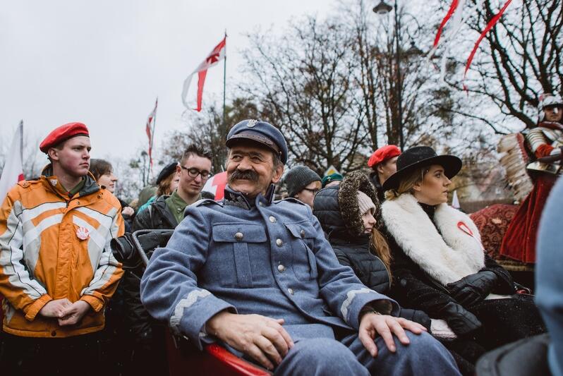 Jako marszałek Piłsudski, podczas gdańskiej Parady Niepodległości, 11 listopada 2016 r. 